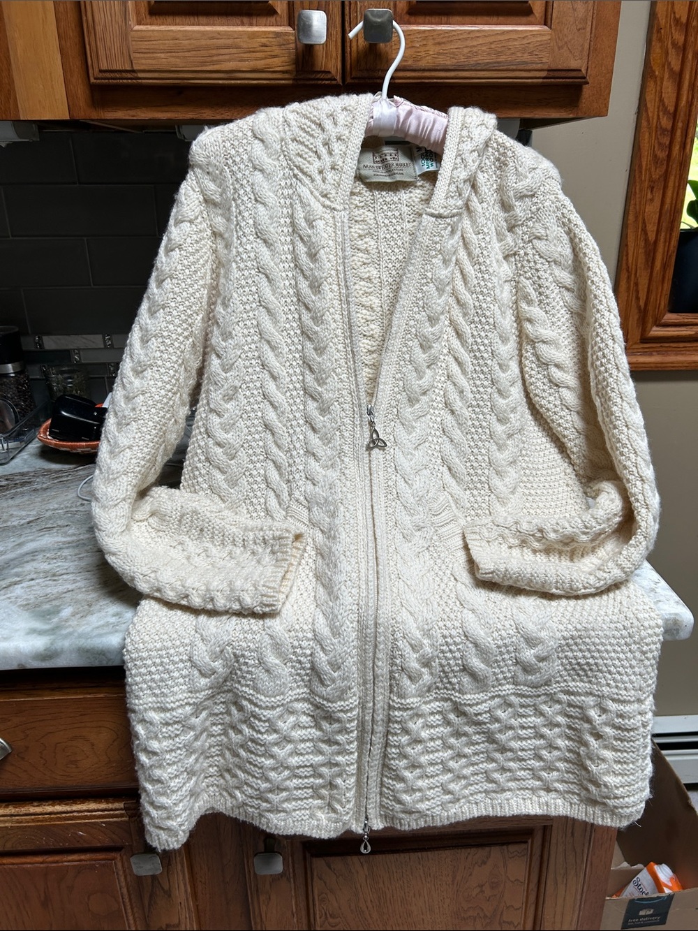 Aran crafts 100% merino wool zip up sweater hoodie long length sz M women ivory